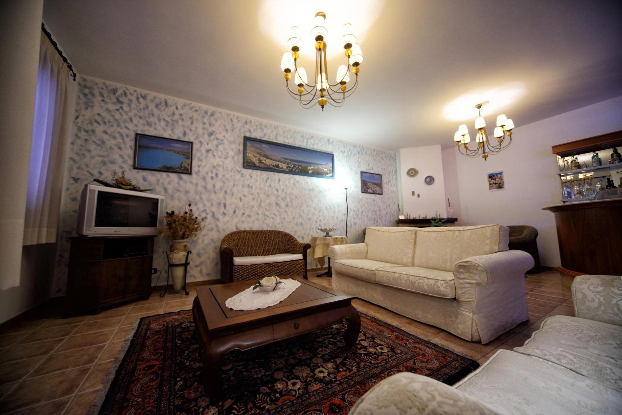 ולדריצ'ה History Hotel מראה חיצוני תמונה